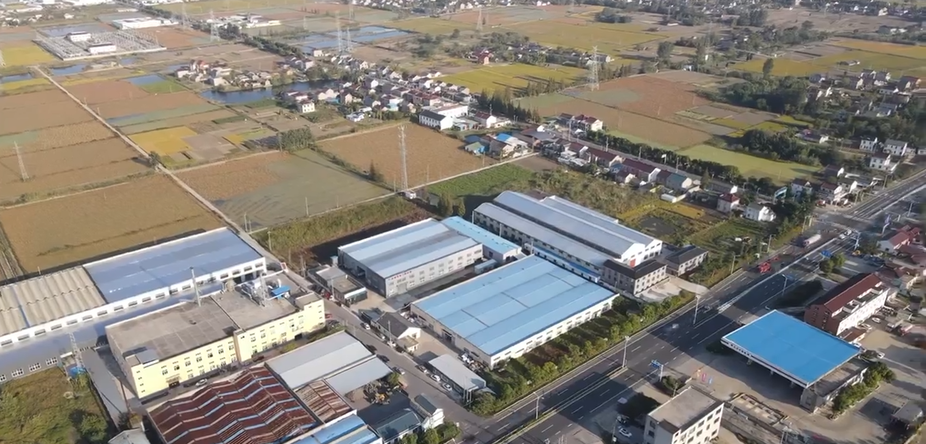 視頻标題 視頻标題